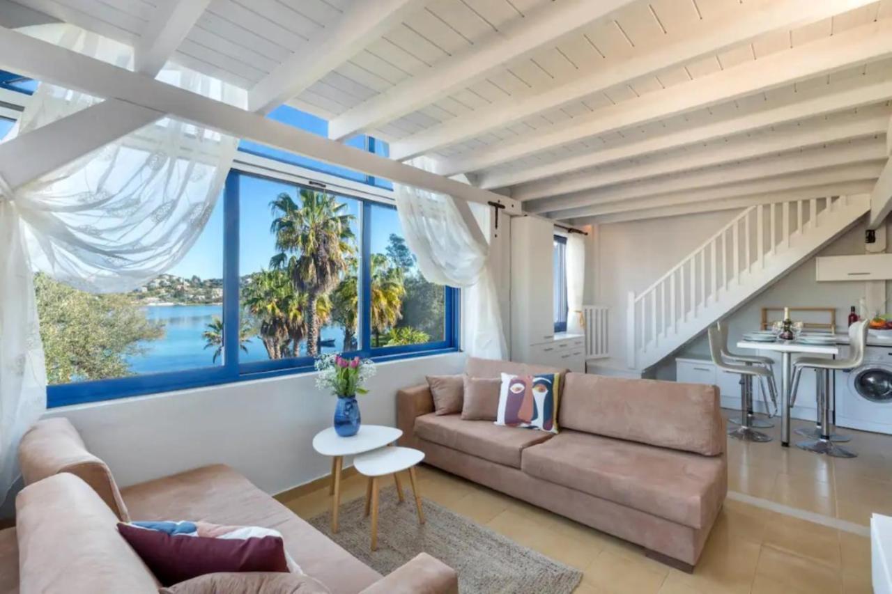 Govino Bay Luxury Beach Loft Apartment Danilia Exterior photo