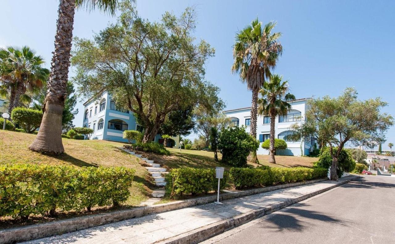 Govino Bay Luxury Beach Loft Apartment Danilia Exterior photo
